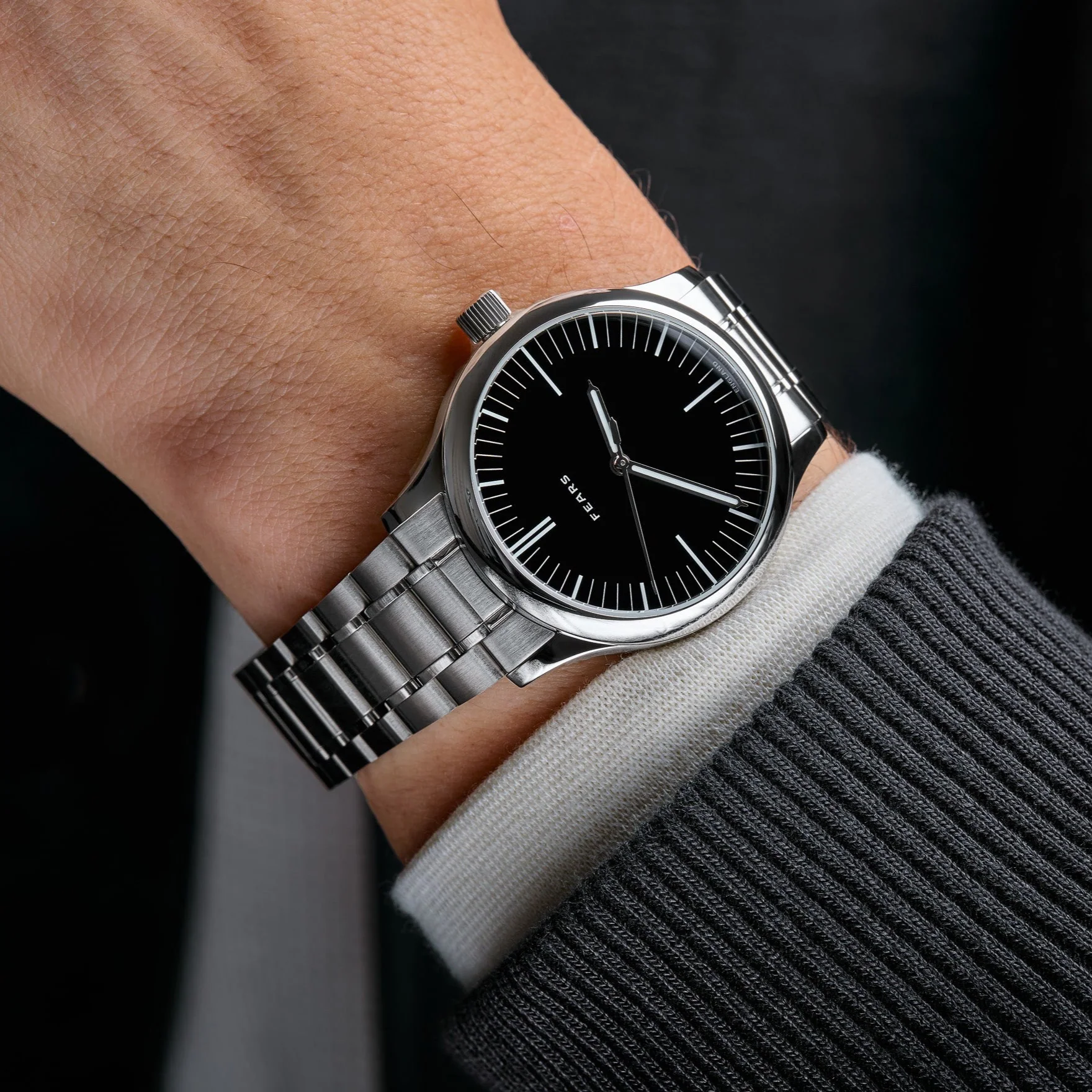Redcliff 39.5 Onyx (exclusively for Collective Horology) - Image 3
